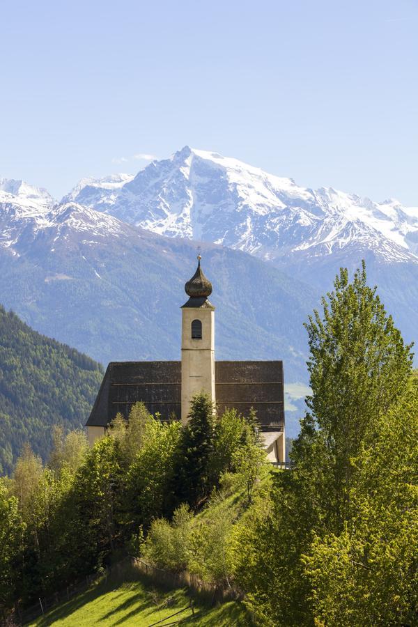 Hotel Gasthaus Weisskugel Malles Venosta Exteriér fotografie